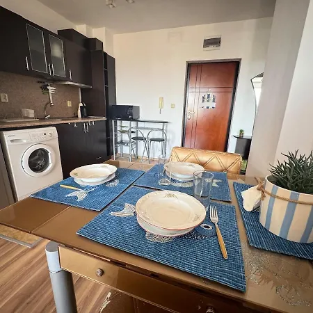 линоляни * Поморие