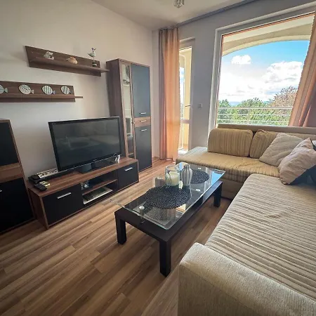 линоляни 아파트 *